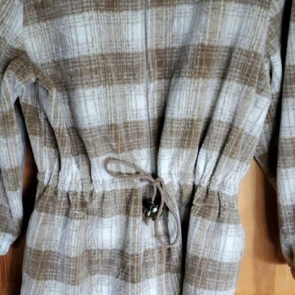 Jaclyn Smith Cinched Soft Brown Plaid Fully Zippered Fleece Sz. S?(2X) Jacket - Picture 8 of 11